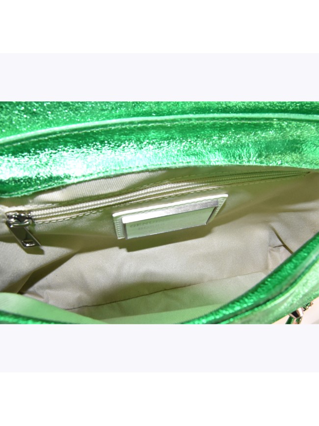 Woman leather shoulder bag with studs...