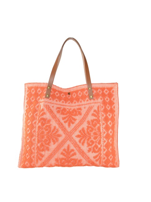 Woman textile shoulder bag...
