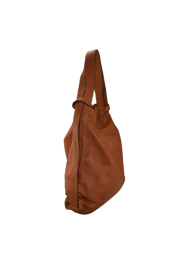 Convertible shoulder bag in backpack... Convertible shoulder bag in backpack...