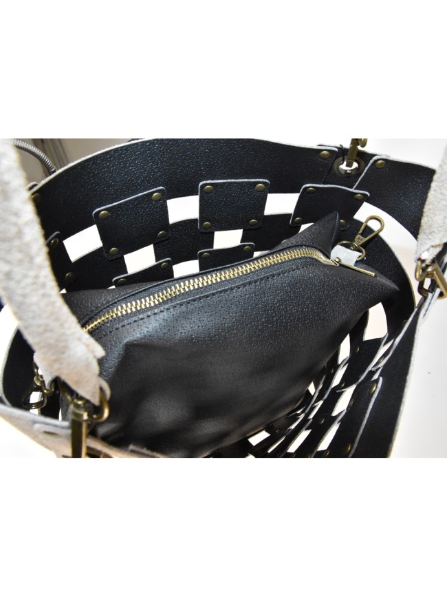 Woman leather shoulder bag 100% made...