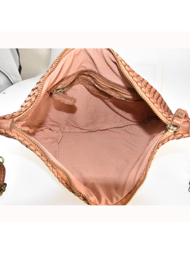 Woman washed leather pochette - AY35838