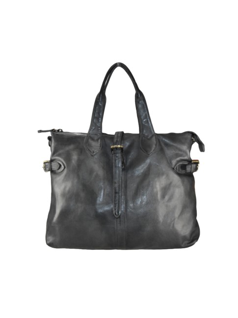 Woman vintage leather hand...