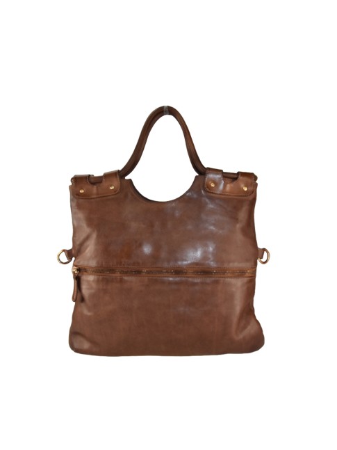Woman vintage leather hand...