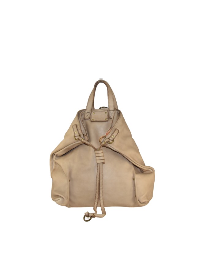 Convertible hand bag in backpack...