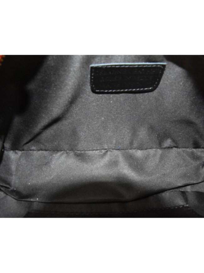 Leather handbag with shoulder strap -...