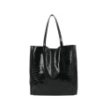 Borsa donna a spalla in ecopelle con tracolla - PF920