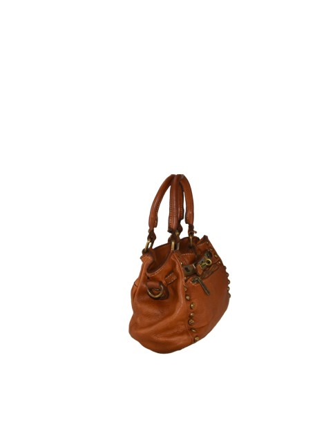 Woman vintage leather hand... 2