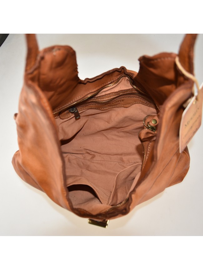 Borsa donna a spalla in vera pelle... Borsa donna a spalla in vera pelle...